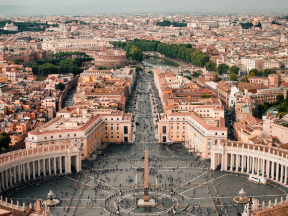 El Vaticano cierra 2024 con superávit: anuncio de salud financiera