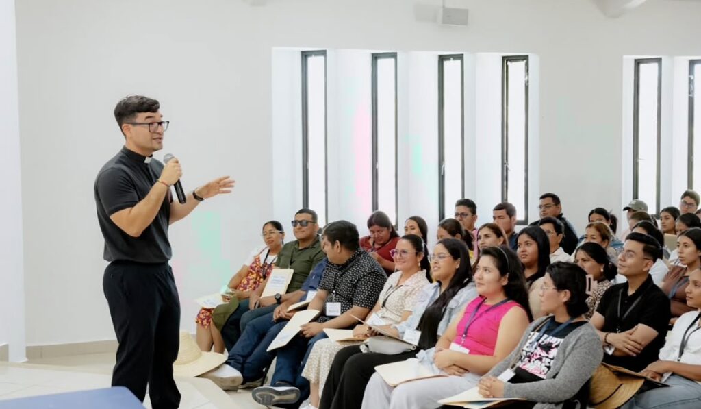 Jornada de Reflexión con las Unidades Educativas de la Diócesis + JBG
